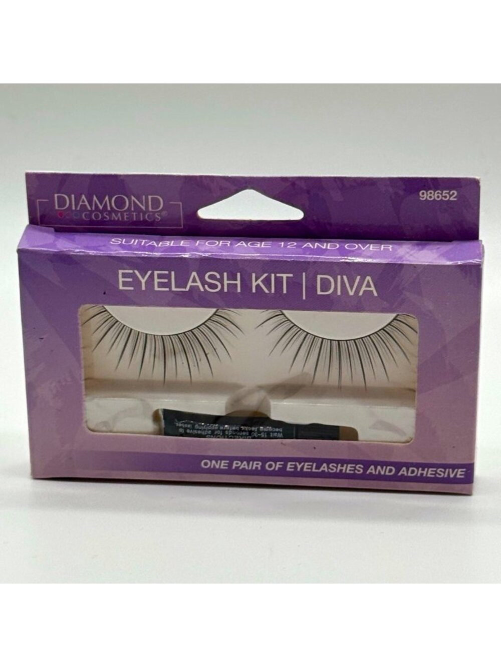 Diamond Cosmetics Diva Eyelash Kit Natural Black Lashes Adhesive 98652 Event New